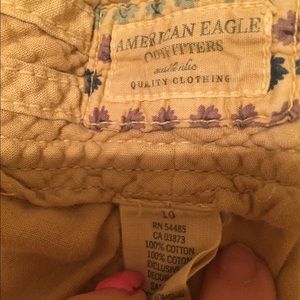 American Eagle capris